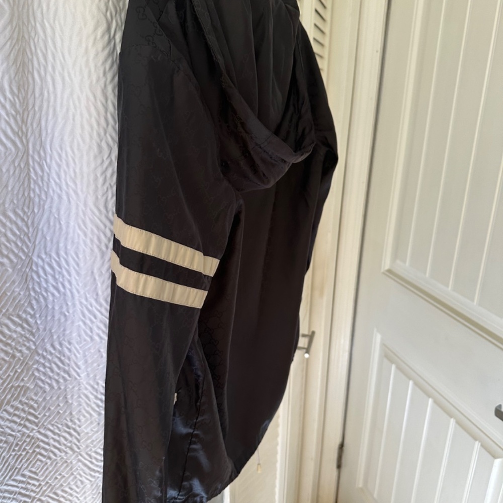 Authentic Gucci Jacket - Picture 2 of 5